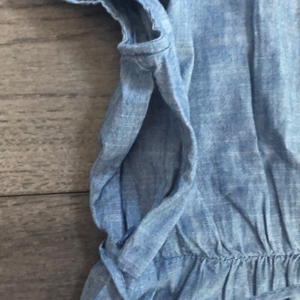 J.Crew woman’s denim blouse - Picture 6 of 8